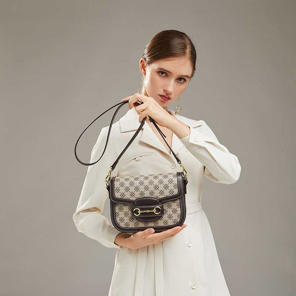 

luxury handbags counter saddle leather women's 2021 single shoulder msenger bag