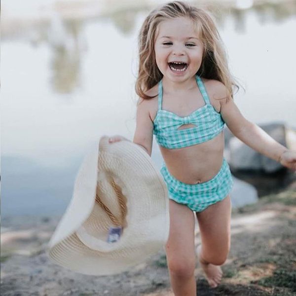 

split baby girls' skirt middle and big swimsuit children's bikini, White;black