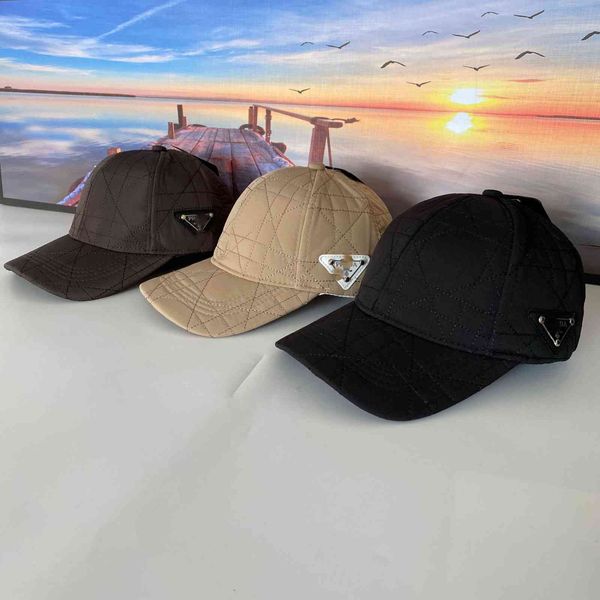 

fashion duck tongue autumn winter outdoor windproof and warm solid color printed men's hat