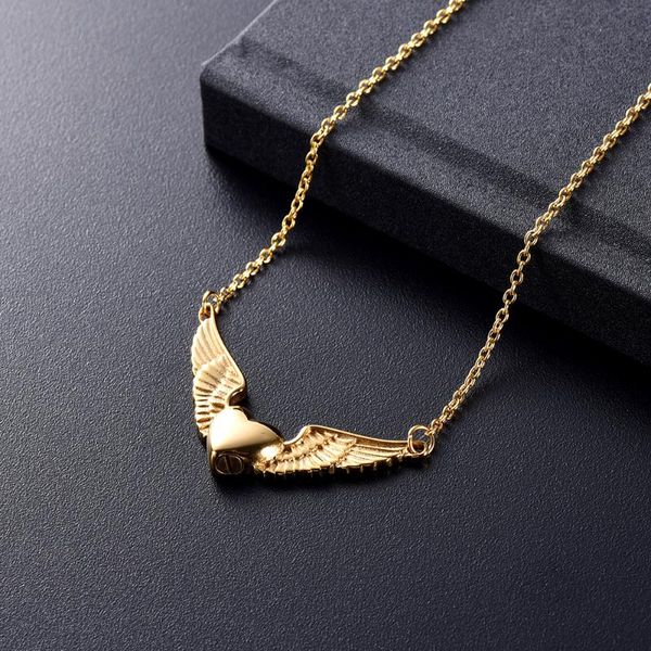 

pendant necklaces wholesale angel wing hold heart cremation urn necklace for women keepsake memorial locket ashes of loved ones, Silver
