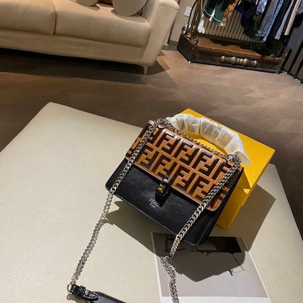 

handbag new brand classic old flower color matching single shoulder cross carrying portable chain women's organ small square handbag zl