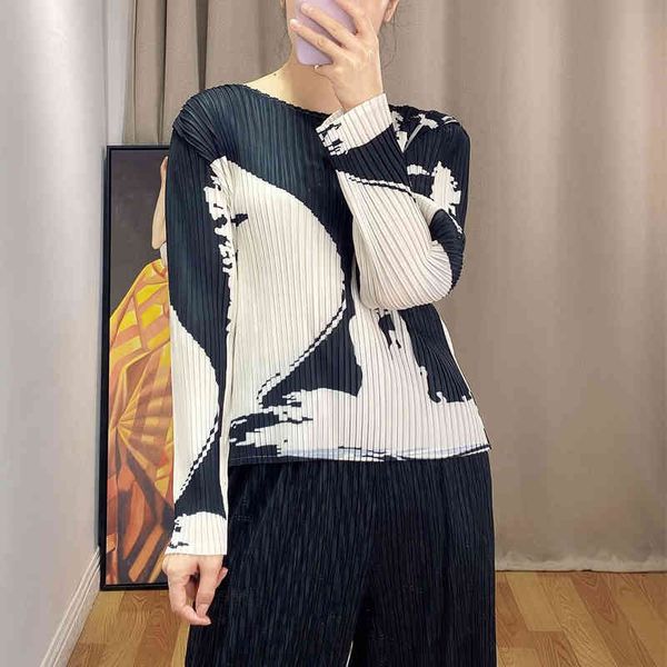 

polo changpleat spring 2021 women printed t-shirts miyak pleated fashion loose sleeve o-neck large size female t-shirt, White