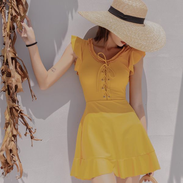 

swimsuit separate ladies'bathing suit may beach doe's bath piece with no back, White;black