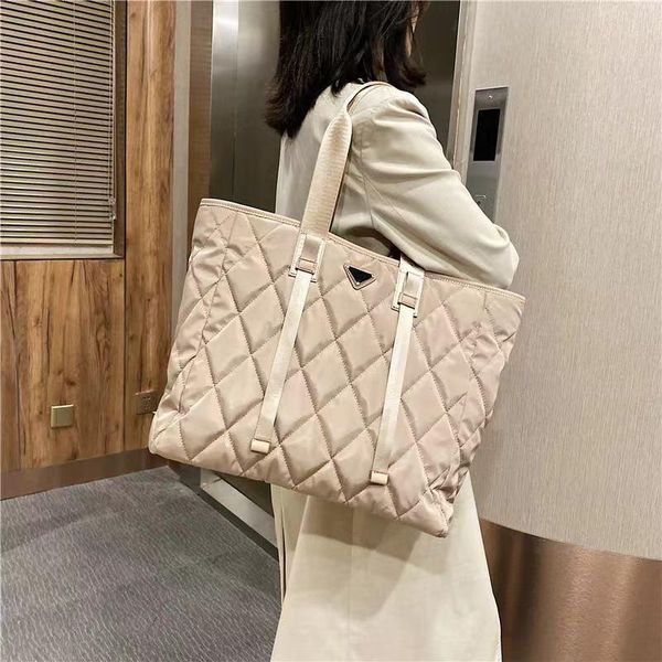 

waist bags nylon pillow bag casual large tote for women handbags designer fashion light diamond lattice shoulder