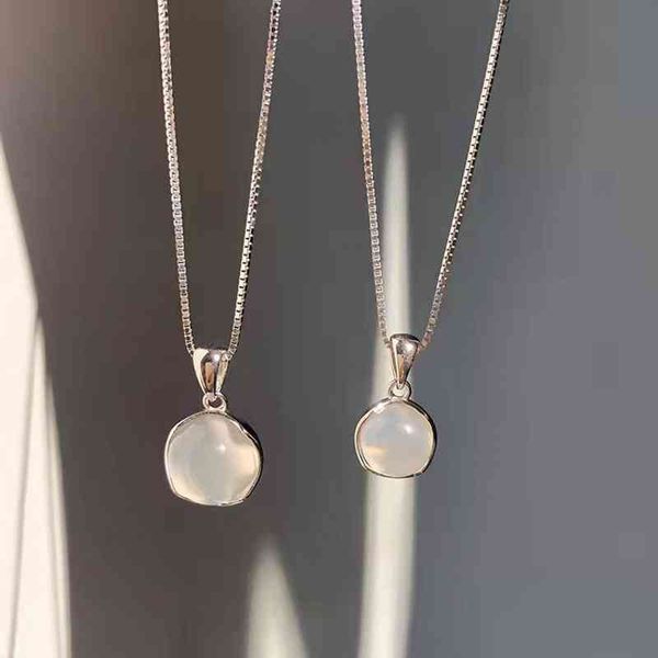 

luxury silver plated white round moonstone pendant necklaces women fashion jewelry choker clavicle chain short charm necklace