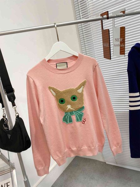 

21 tide autumn lotus root pink kitten knitted sweater embroidery loose casual fashion, Black