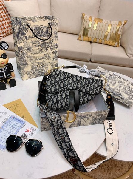 

leather bag luxurys women bags tote handbag designers capacity soft fashion handbags with 2021 brang logo -d0567, Red;black