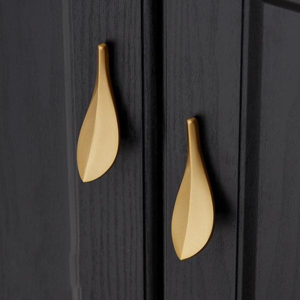 

handles & pulls golden loquat leaves furniture cabinet door bathroom creative leaf drawer wardrobe light luxury handle