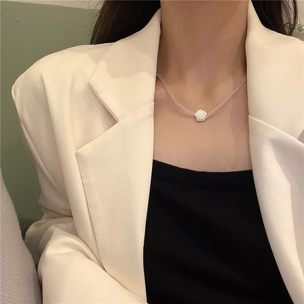 

pendant necklaces u-magical temperament shell flowers transparent beaded crystal necklace for women sweet metallic jewelry, Silver