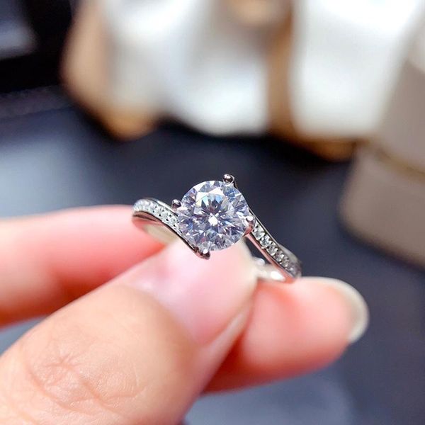 

cluster rings moissanite ring for women engagement party gift 1ct 6.5mm vvs lab diamond text passed fine jewelry real 925 sterling silver, Golden;silver