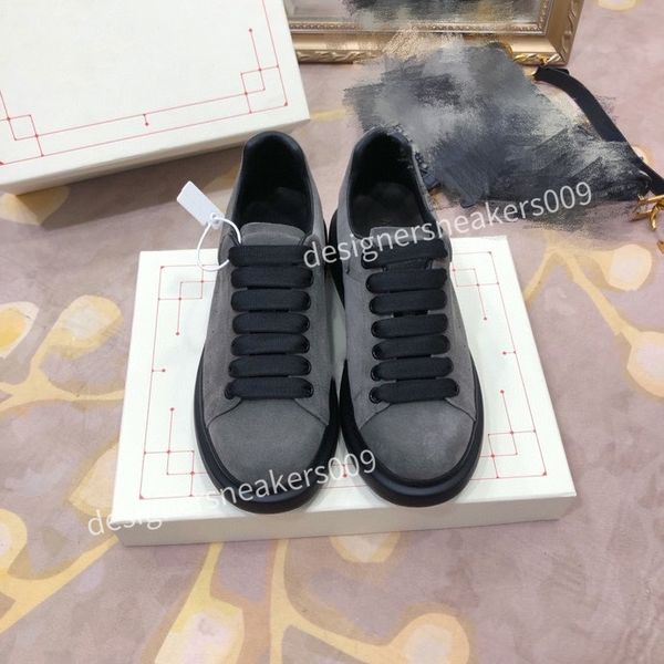 

2021 designer boots mc men women white shoes leather espadrilles flats platform super-queen casual shoe espadrille flat sole sneakers 34-45, Black