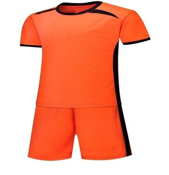 2021 Blank Players Team Angepasst Name Nummer Fußball Jersey Männer Fußball Shirts Shorts Uniformen Trikots 1234389