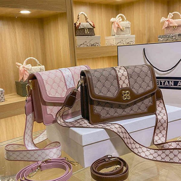 

luxury design handbag spring summer women 2021 new fashion old flower single shoulder messenger bag versatile korean small square women&#039