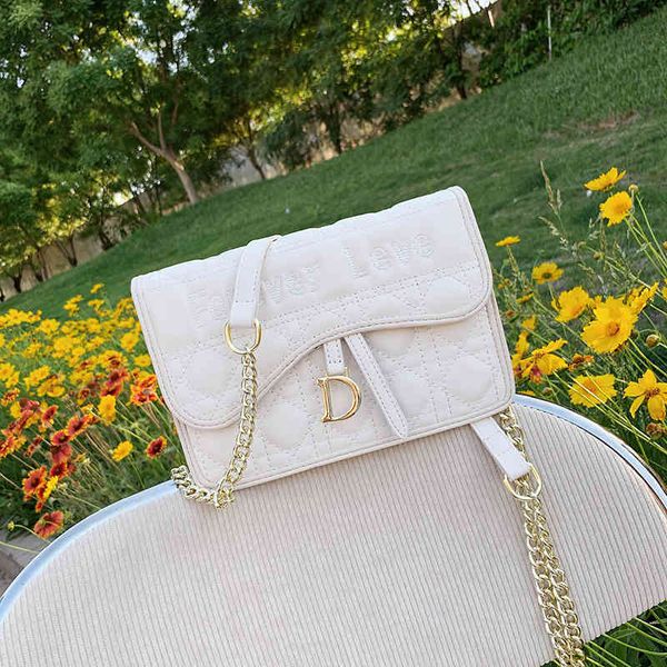 

new women's bags 2021 new bags this year's popular women's 2021 new fashion embroidered thread lingge chain small square bag