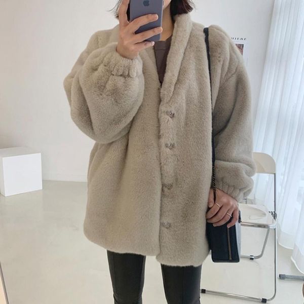 

women's fur & faux [ewq] korea jacket parka winter clothing women fashion v-neck overcoat thick warm female plush coat 2021 16e3451, Black