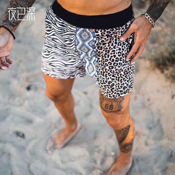 

fashion shorts 2021 spring casual straight print beach pants for men, White;black