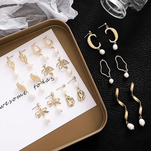 

japan and south korea dongdaemun cold wind ins metal wild ring shaped imitation freshwater pearl earrings female stud, Golden;silver
