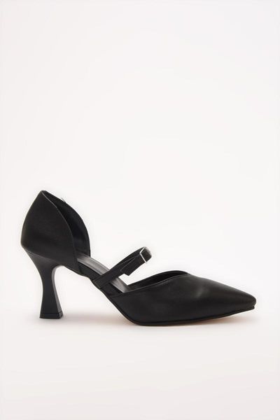 

dress shoes trendyol women classic heels takaw22to0008, Black