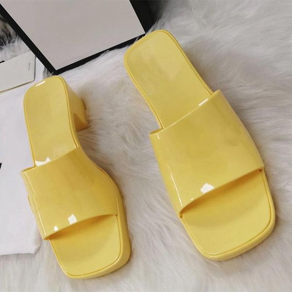 

early spring lady slippers fresh jelly colored sandals all-match leisure high-heeled square heel buty damski, Black