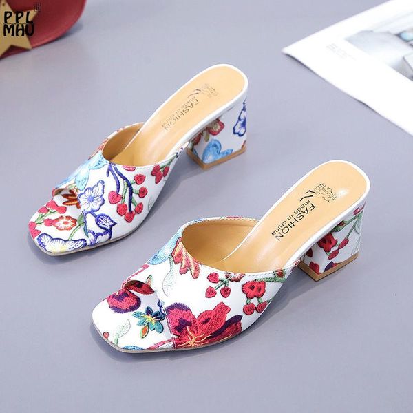 

retro open toes square heel slides designers hollow non-slip woman sandals pu leather print embroidery shallow sewing slippers, Black