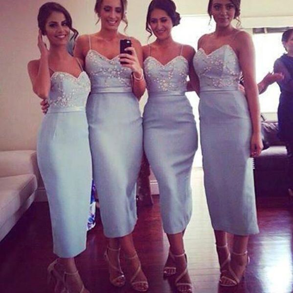 Mavi nedime gökyüzü elbiseler çay uzunluğu spagetti kayışları artı boyut boncuklu özel yapılmış apliqueed onur elbisesi plaj düğün konuk partisi giymek vestidos