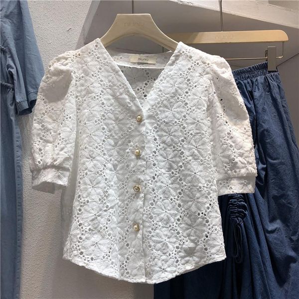 

women's blouses & shirts hollow lace embroidery v-neck bubble sleeve blouse female 2021 summer retro small fragrance pearl buckle shirt, White