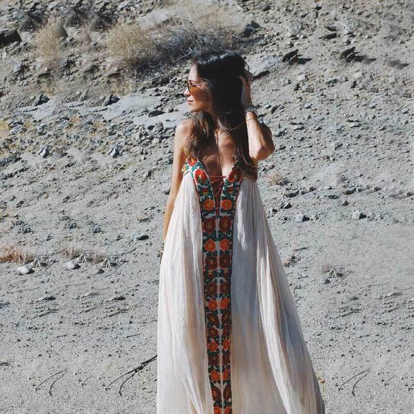 Вдохновленные летние платья без бретелек цветочные вышивки сексуальные белые макси длинные женские платья Hippie шикарные достоинства 210412