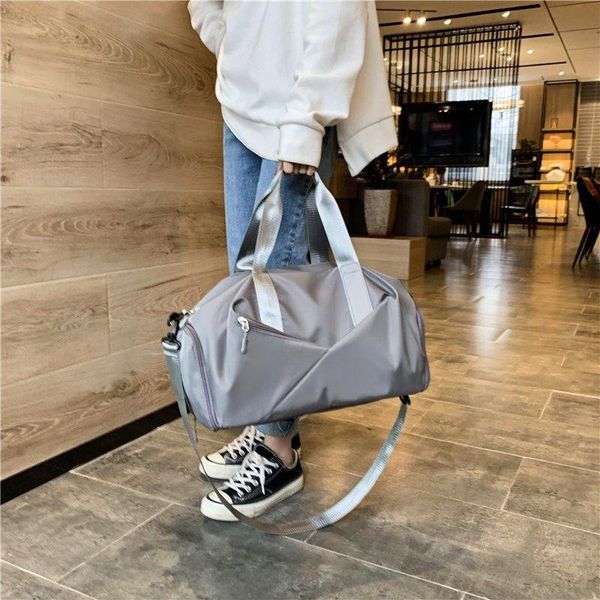 

outdoor bags sports fitness bag women dry wet separation shoes training yoga large capacity hand luggage for short distance travel
