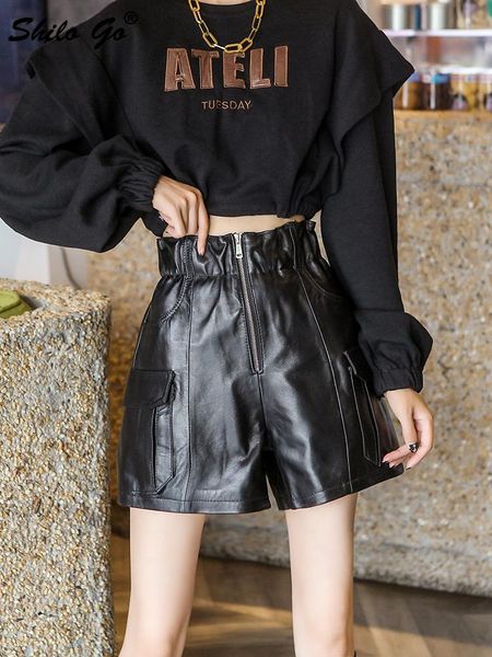 

women's shorts b, White;black