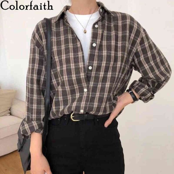 Colorfaith Neue Frauen Herbst Winter Blusen Shirts Tasten Plaid Vintage Oversize Koreanische Stil Büro Dame Wild Tops BL1234 210413