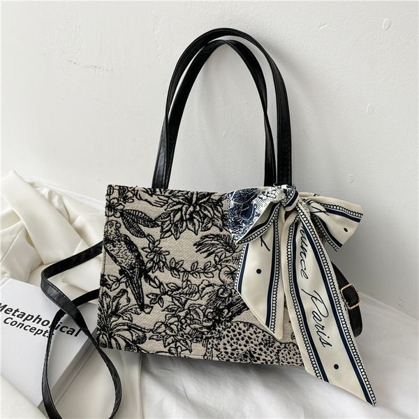 

tote bag women's large capacity new spring and fashion hand-held shoulder graffiti silk scarf cotton linen purse sale