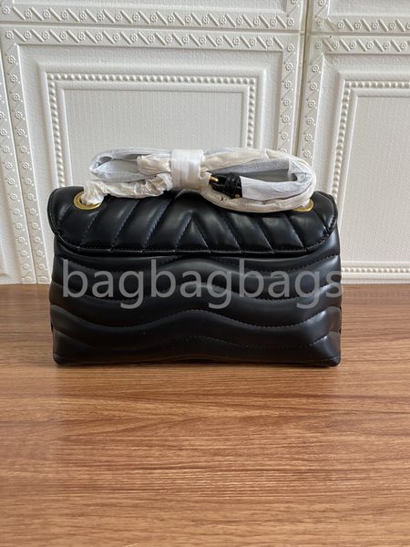 

luxury designerbag fashion v-shaped chain bag women's handbag wallet