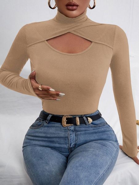 

cut out high neck tee o7wz#, White