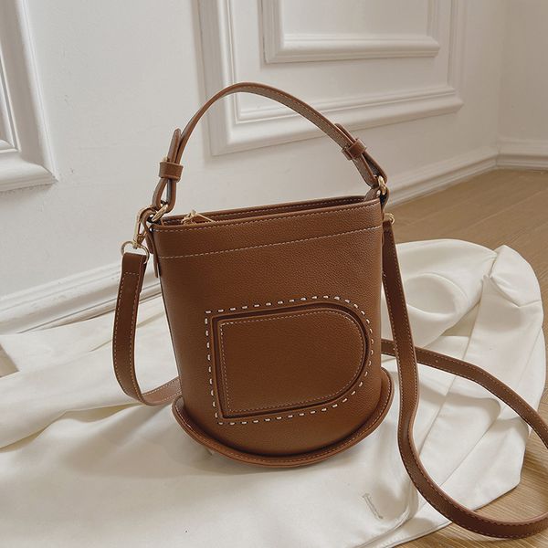 

contrast color bucket bag women's small 2021 autumn soft leather hand single simple shoulder messenger bag