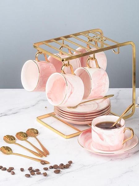 Pembe Avrupa tarzı lüks çay bardağı ve tabağı 6 komik kahve fincanı altın jant timza tazza colazione kupa bd50cs tabak