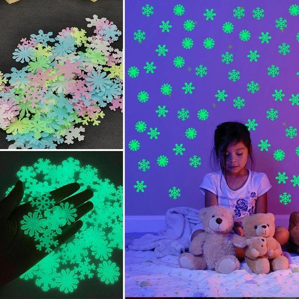 

wall stickers 50pcs/set luminous snowflake glow in the dark decal for kids baby rooms bedroom christmas home decoration