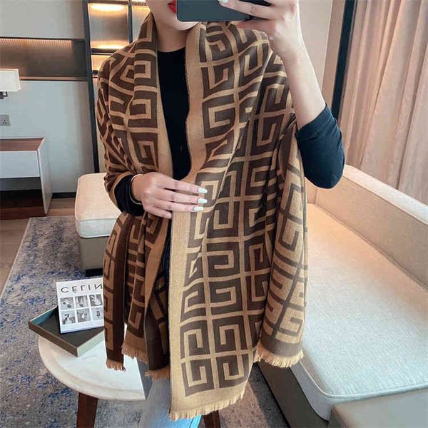 

fine bohemian cashmere scarf for women autumn and winter new color jacquard warm lattice double-sided shawl, Blue;gray