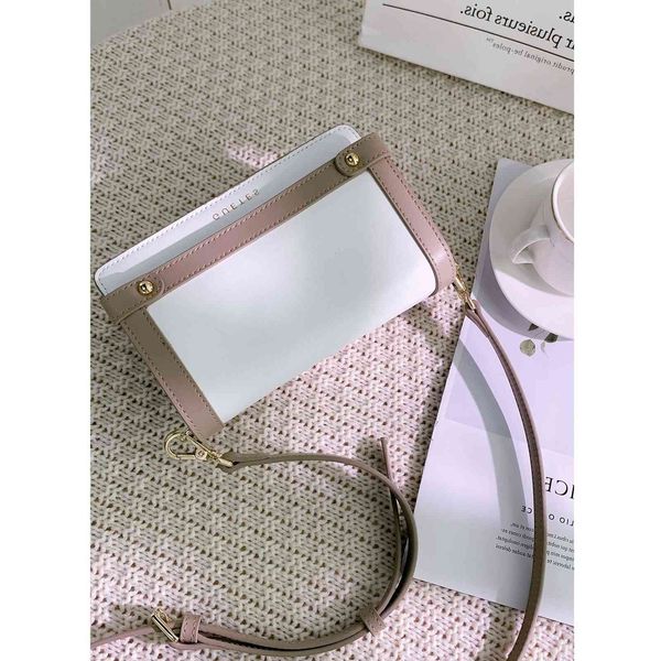 

2021 new fashion diana bag high sense women's niche design simple foreign style broadband messenger