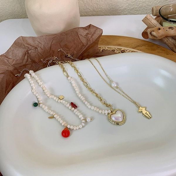 Colares de pingente U-mágico coração engraçado ouro colar de humanóide para mulheres assimetria romã fruta faux pérola jóias frisadas