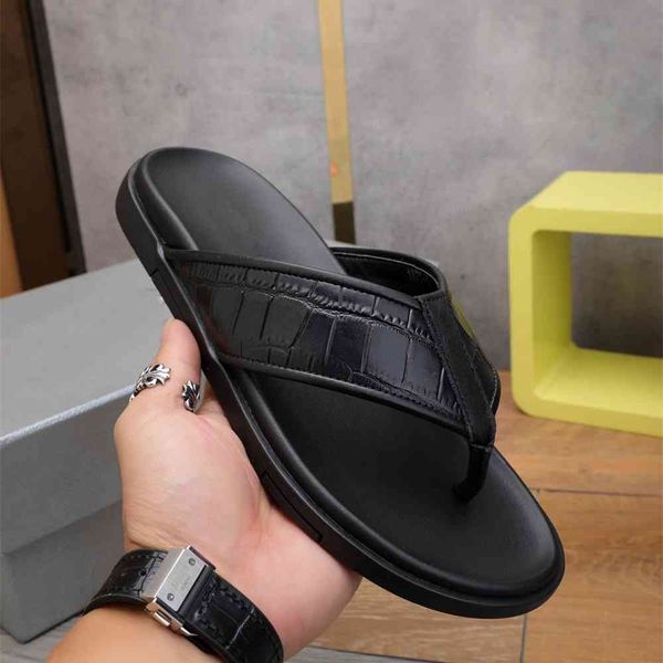 

70% off wholesale sandals flip-flops summer new grain cowhide herringbone sandals outdoor beach guangzhou men's shoes, Black