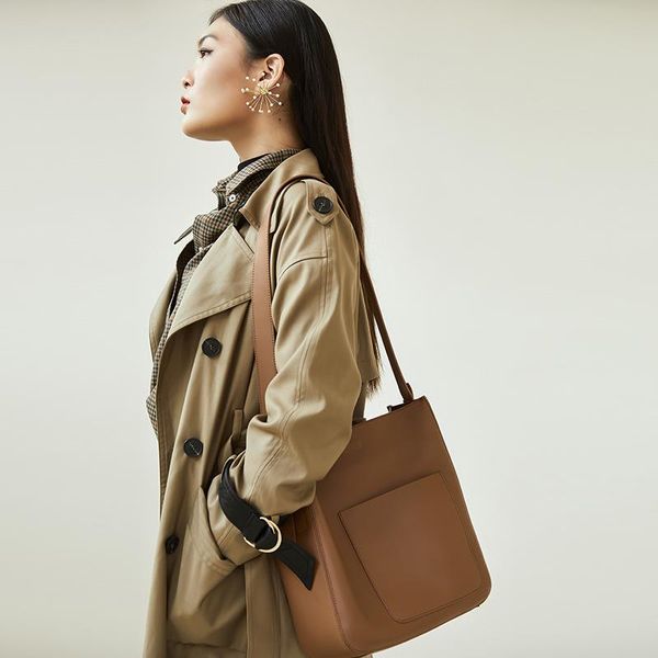 

evening bags genuine leather women bucket bag luxury shoulder messenger female large-capacity niche design commuter