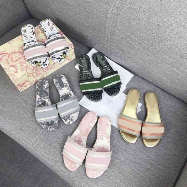

spring new flat bottomed fly woven fabric slippers shipped all year round women's sandals large 43, Black