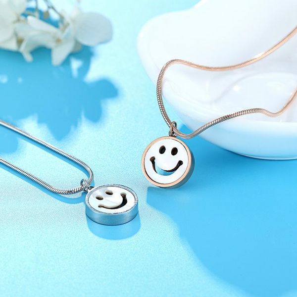 

pendant necklaces korean fashion smile collar chain jewelry women's stainless steel double-sided shell necklace for women, Silver
