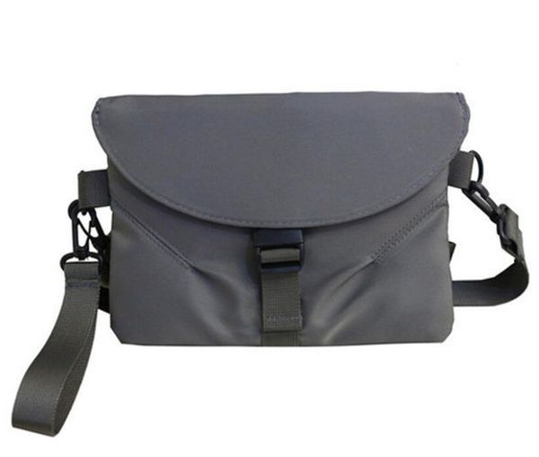 

women's one shoulder crossbody bag three colors, Black;red