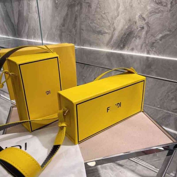 

designer bags handbags single shoulder msenger bag box small lovely convenient mobile phone bag wallet