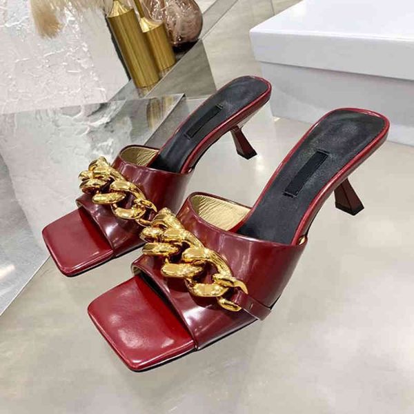 

70% off wholesale sandals flip-flops summer metal chain decor high heel slippers women open toe modern sandals solid patent leather shoes pa, Black