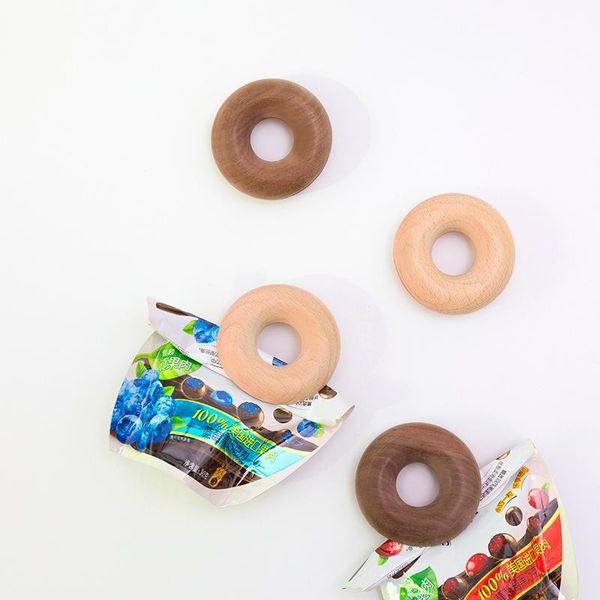 

wood donut shape snack sealing bag clips fresh storage clamp saver travel kitchen gadgets