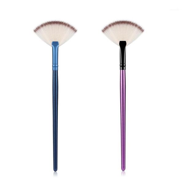 

professional1pcs soft makeup large fan brush powder foundation highlighter cosmetic tool1