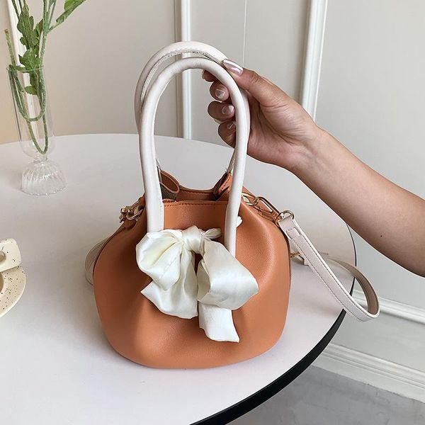 

evening bags high-quality lady's personality design sweet college style handbag 2021 bow soft leather one-shoulder messenger bucket bag