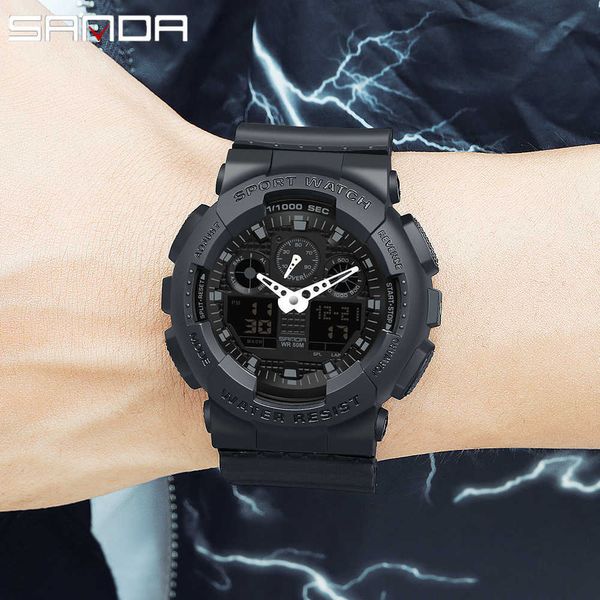 SANDA Marke Herren Sport Mode Uhr Mann Dual Display Analog Digital Armbanduhren Wasserdicht Schwimmen Militär Kalender Uhren G1022